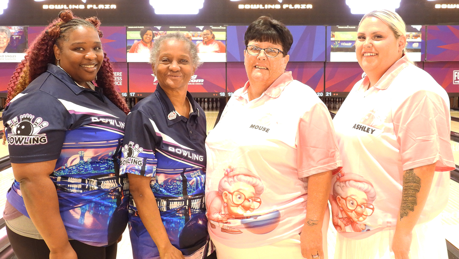 The members of I.E. Lady Strokers Team 17 at the 2026 USBC Women's Championships